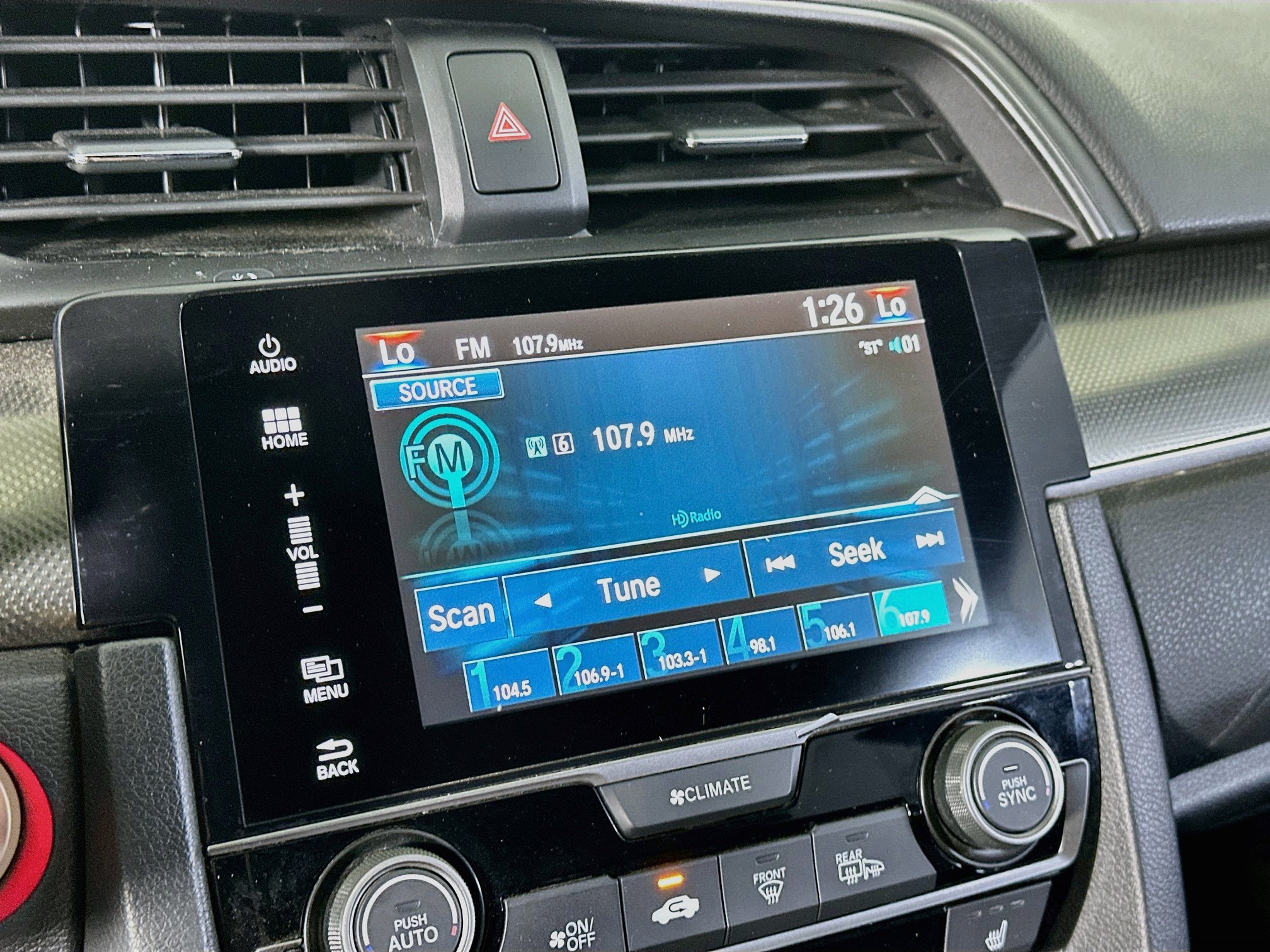 Used 2018 Honda Civic EX image 21