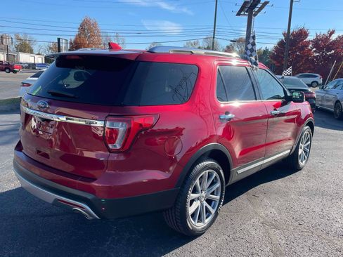 Used 2017 Ford Explorer Limited image 4