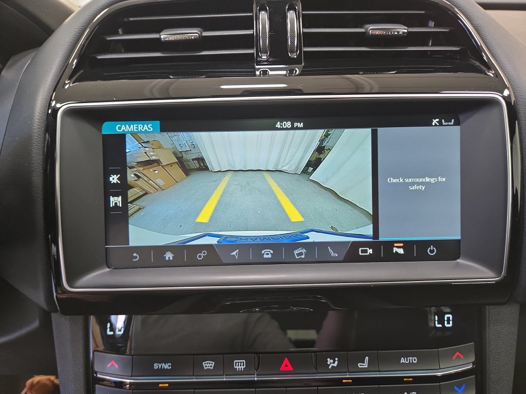 Used 2020 Jaguar F-PACE Premium AWD/4WD image 20