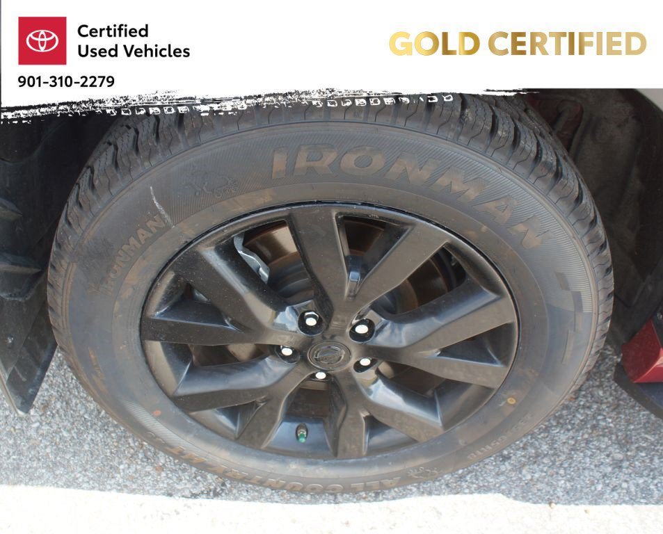 Used 2023 Toyota Highlander XSE FWD image 27