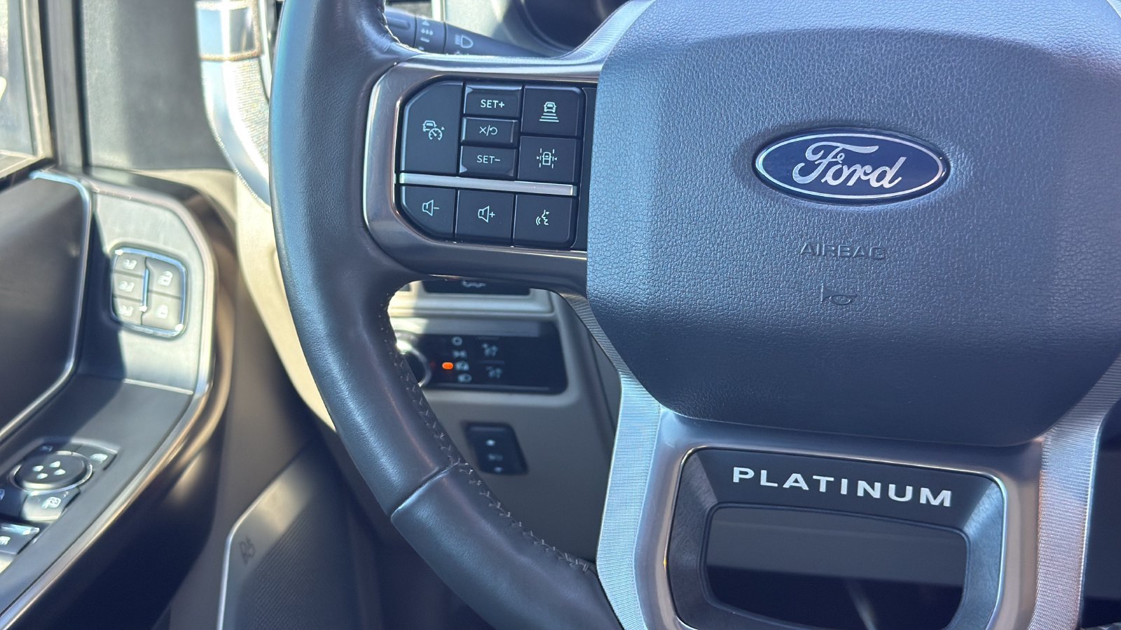 Used 2024 Ford F150 Platinum w/ Equipment Group 703A Plus AWD/4WD image 15