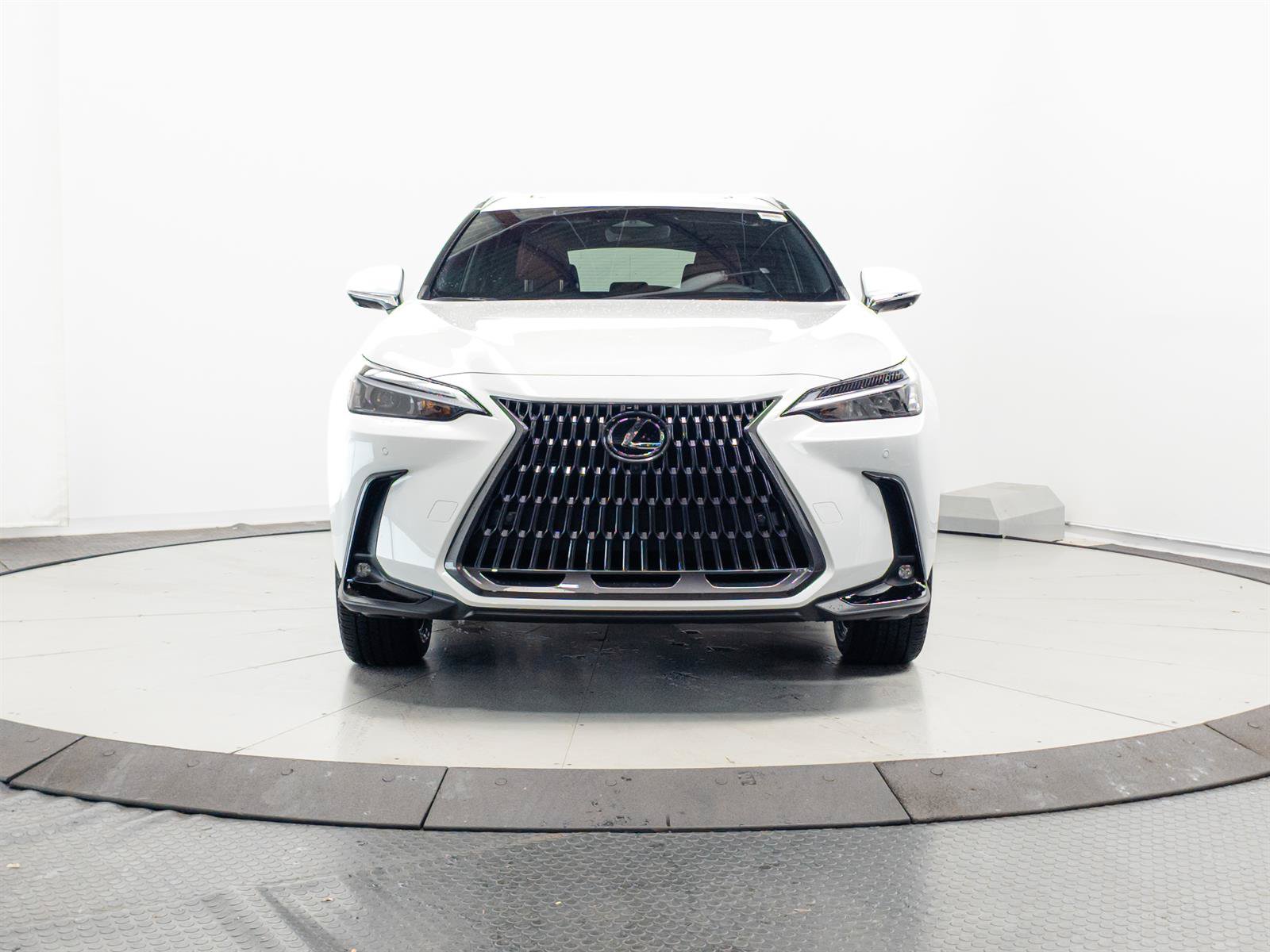 New 2026 Lexus NX 350h AWD w/ Accessory Package (2T) image 2