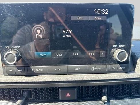 Used 2023 Honda CR-V Sport image 9