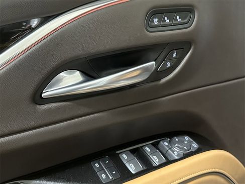 Used 2021 Cadillac Escalade ESV Sport image 22
