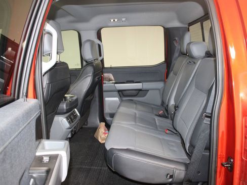 Used 2023 Ford F150 Lariat w/ Max Trailer Tow Package image 21