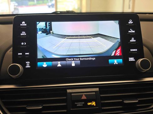 Used 2018 Honda Accord EX-L image 12