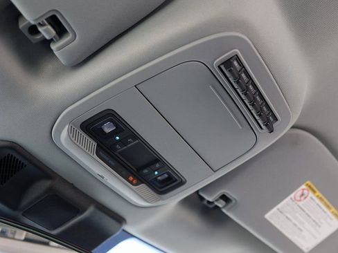 Used 2024 Ford F550 2WD Regular Cab Super Duty w/ XL Chrome Package image 36