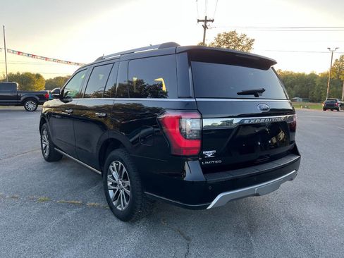 Used 2018 Ford Expedition Limited image 3