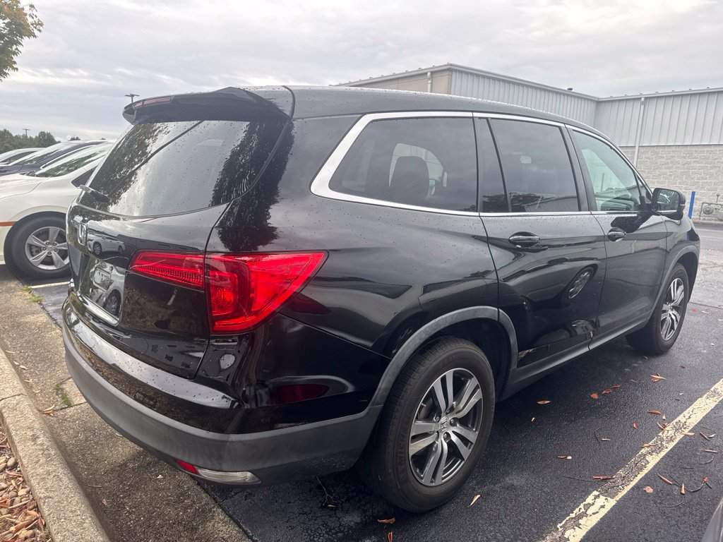 Used 2017 Honda Pilot EX-L image 3