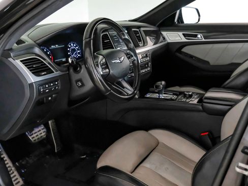 Used 2019 Genesis G80 3.3T Sport RWD image 2