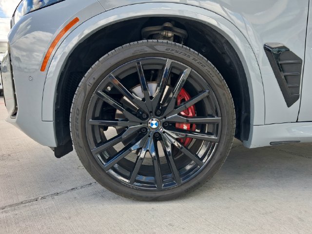 Used 2026 BMW X5 sDrive40i w/ M Sport Package RWD image 29