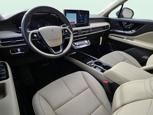 New 2026 Lincoln Corsair Grand Touring image 19