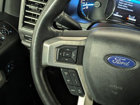 Certified 2019 Ford F150 Platinum w/ Equipment Group 701A Luxury AWD/4WD image 20