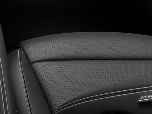 New 2026 Genesis GV70 2.5T Select AWD/4WD image 16