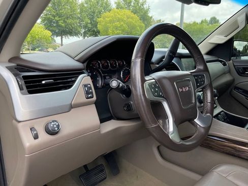 Used 2016 GMC Yukon SLT RWD image 27