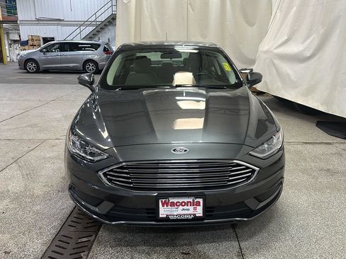 Used 2017 Ford Fusion S image 8