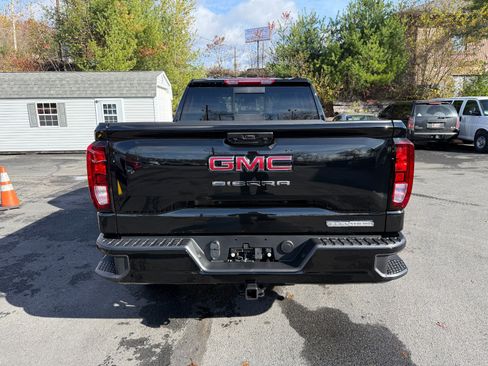 New 2026 GMC Sierra 1500 Elevation image 4
