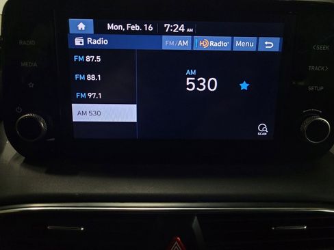 Used 2023 Hyundai Santa Fe SE image 25