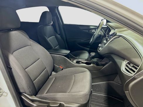 Used 2023 Chevrolet Malibu LS w/ LPO, Floor Liner Package FWD image 23