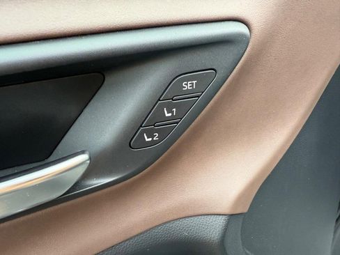 Certified 2023 Toyota Crown image 16