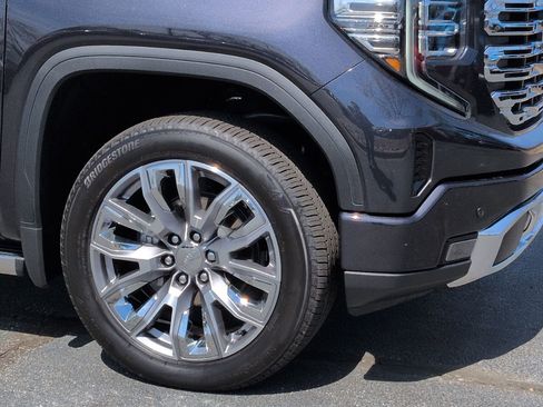 Certified 2025 GMC Sierra 1500 Denali w/ Denali Reserve Package image 11