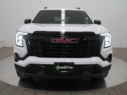 Used 2025 GMC Terrain Elevation w/ Black Edition AWD/4WD image 2