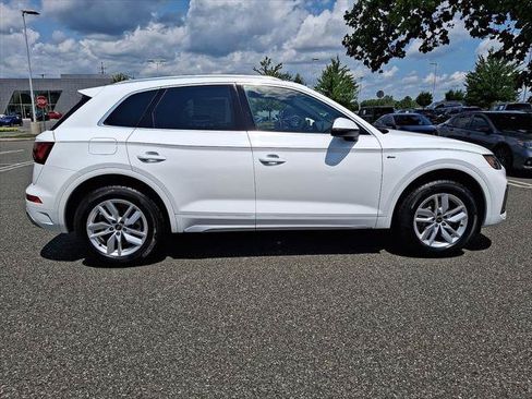 Certified 2023 Audi Q5 2.0T Premium w/ Convenience Package AWD/4WD image 10