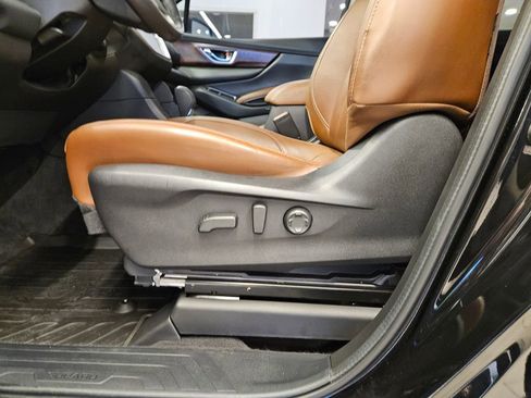 Used 2023 Subaru Ascent Touring image 14