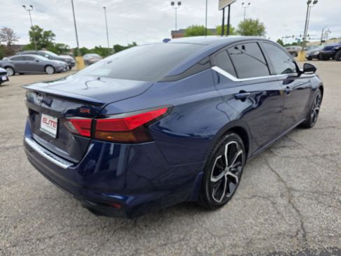 Used 2023 Nissan Altima 2.5 SR FWD image 5