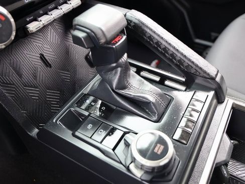 Used 2024 Toyota Tacoma TRD Sport image 19