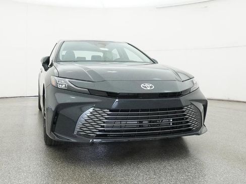 New 2026 Toyota Camry XLE AWD/4WD image 8