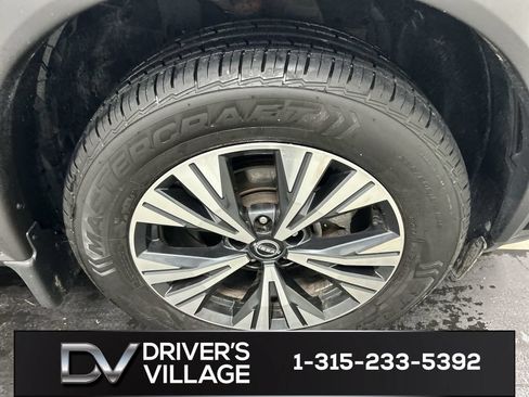 Used 2023 Nissan Rogue SV w/ SV Premium B Package AWD/4WD image 8