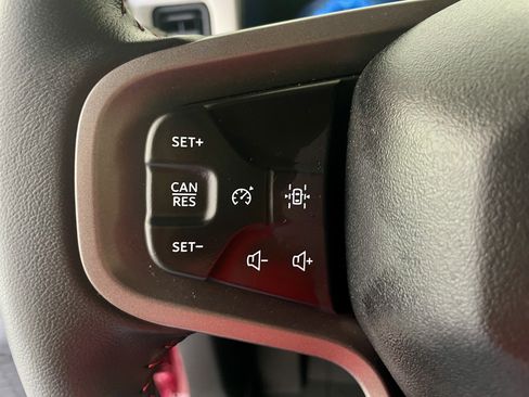 Used 2025 Ford Bronco Heritage Edition image 19