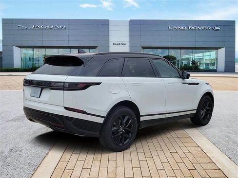 New 2026 Land Rover Range Rover Velar Dynamic SE image 5