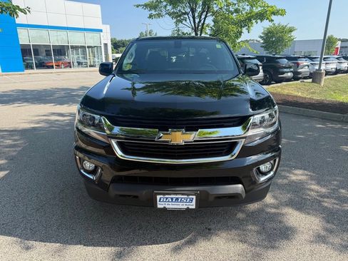 Used 2017 Chevrolet Colorado LT w/ LT Convenience Package AWD/4WD image 8