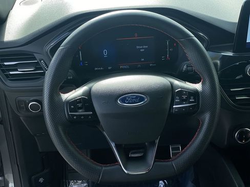 Used 2023 Ford Escape ST-Line image 19