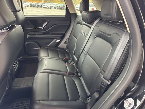 Used 2023 Lincoln Corsair AWD w/ Equipment Group 101A image 32