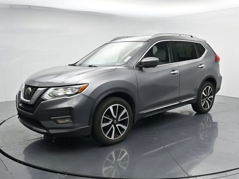 Used 2020 Nissan Rogue SL w/ Premium Package AWD/4WD image 4