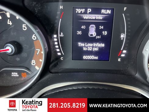 Used 2021 Jeep Compass Latitude image 16