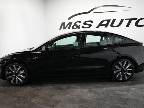 Used 2025 Tesla Model 3 Long Range RWD image 2