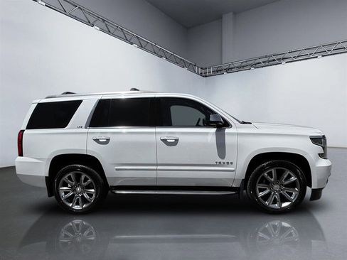 Used 2016 Chevrolet Tahoe LTZ AWD/4WD image 3