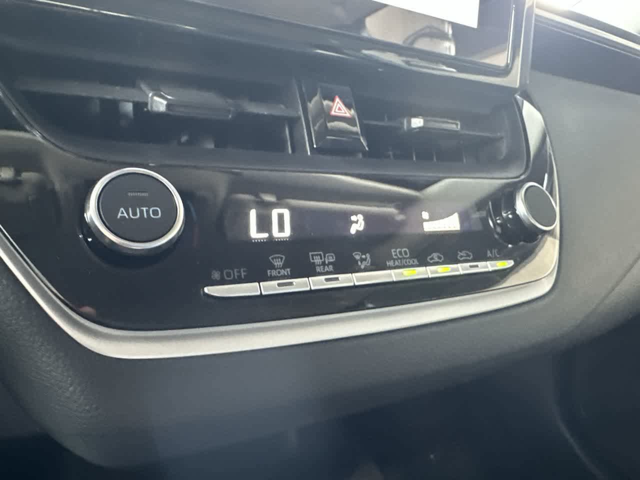 Used 2026 Toyota Corolla LE FWD image 20