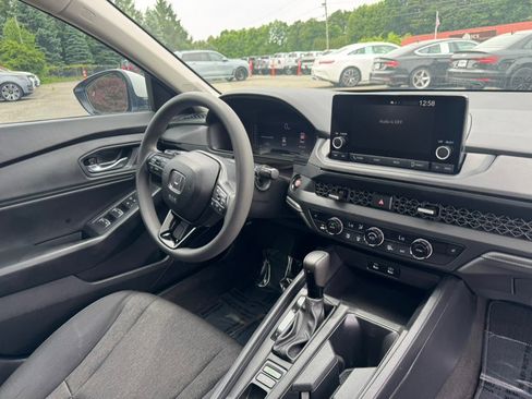 Used 2024 Honda Accord EX image 24
