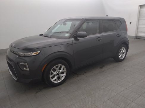 Used 2021 Kia Soul S FWD image 2