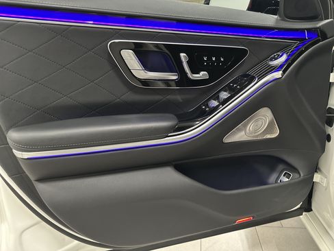 Certified 2023 Mercedes-Benz S 580 4MATIC Sedan image 14