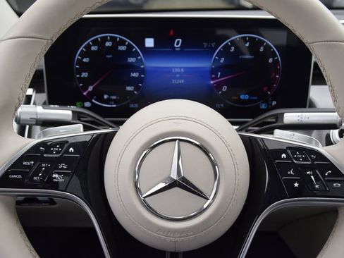 Used 2022 Mercedes-Benz S 500 4MATIC image 23