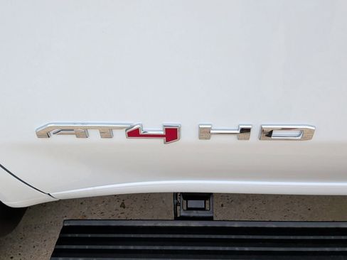 New 2026 GMC Sierra 2500 AT4 w/ AT4 Premium Plus Package AWD/4WD image 50