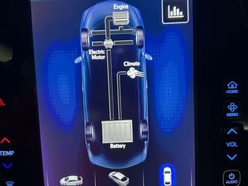 Used 2017 Toyota Prius Prime Premium image 57