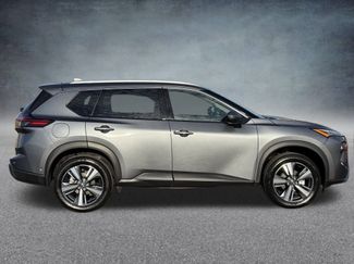 Used 2026 Nissan Rogue SL video 2