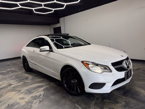 Used 2015 Mercedes-Benz E 400 4MATIC Coupe image 4